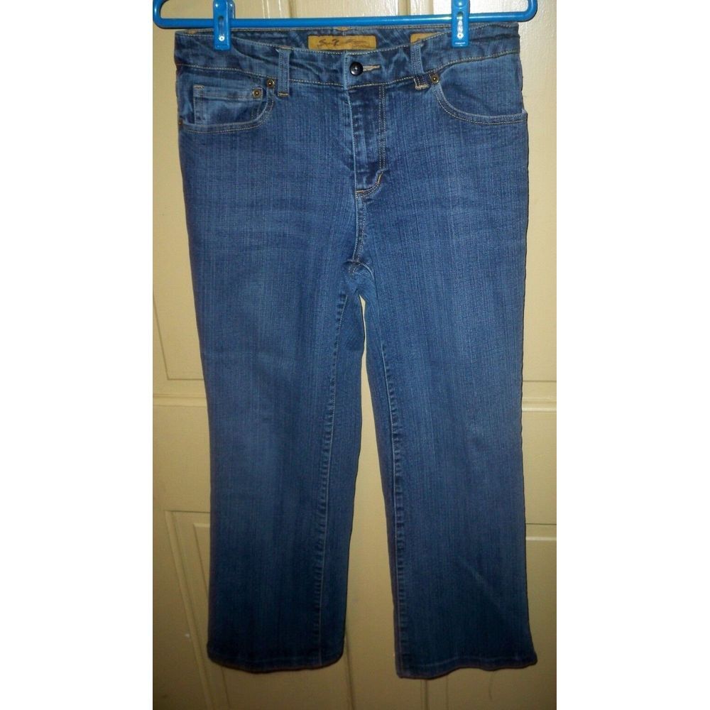 Nice Pair Seven 7 For All Mankind Flare Jeans Size 6‎ Jrs